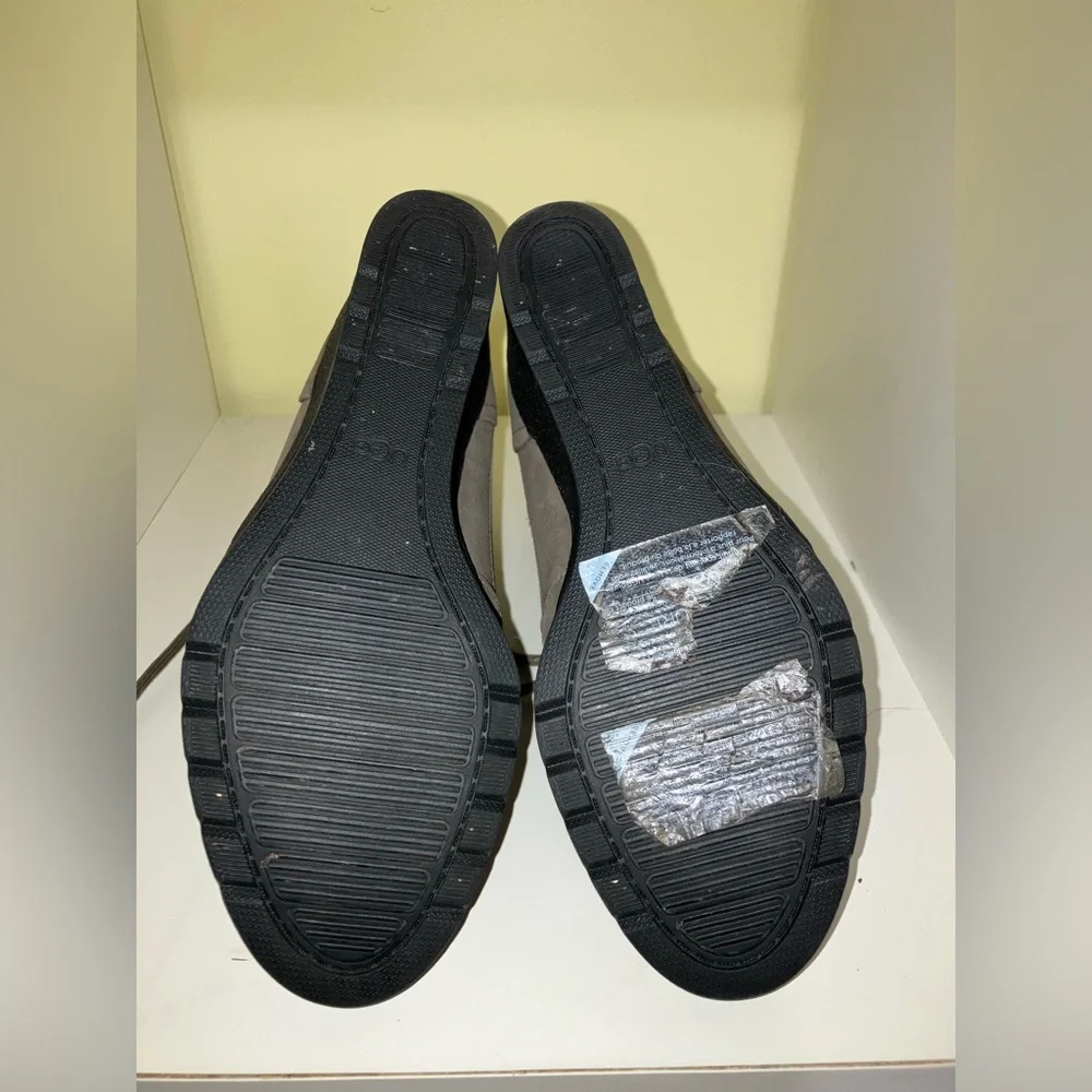 UGG bridgit ankle